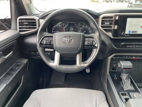 Used 2022 Toyota Tundra SR5 image 12