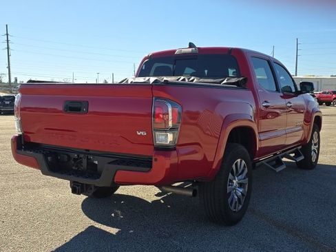 Used 2023 Toyota Tacoma Limited image 5