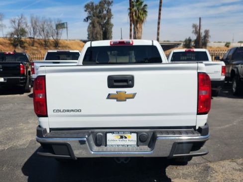 Used 2016 Chevrolet Colorado W/T image 4