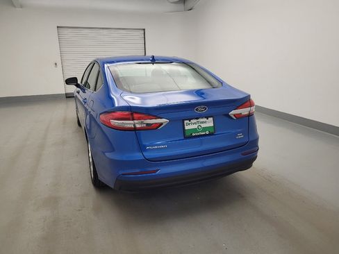 Used 2020 Ford Fusion SE FWD image 6