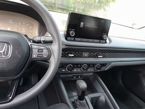 Used 2024 Honda Accord EX image 16