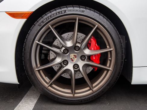 Used 2013 Porsche Boxster S RWD image 7
