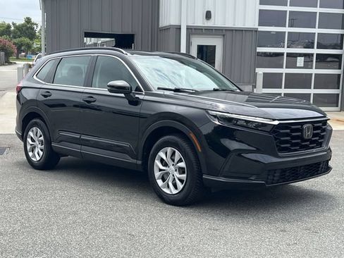Used 2023 Honda CR-V LX image 15