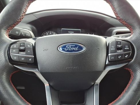 Certified 2023 Ford Explorer ST-Line w/ Class IV Trailer Tow Package image 25