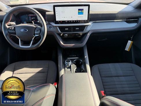 Used 2025 Ford Explorer ST-Line image 19
