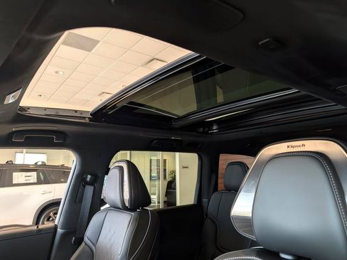 Certified 2026 INFINITI QX80 Autograph AWD/4WD image 18
