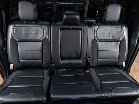 Used 2025 Ford F150 Raptor image 34