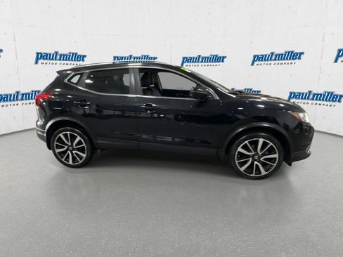 Used 2018 Nissan Rogue Sport SL w/ SL Premium Package AWD/4WD image 13