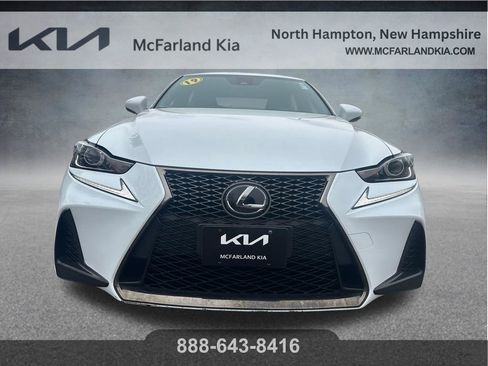 Used 2019 Lexus IS 300 F Sport w/ F Sport Package AWD/4WD image 10