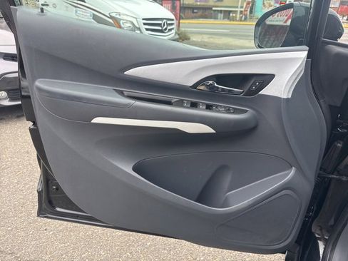 Used 2020 Chevrolet Bolt LT image 13
