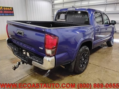 Used 2022 Toyota Tacoma SR5 image 3