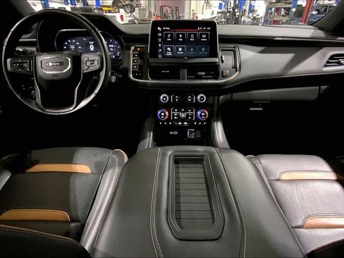 Used 2022 GMC Yukon AT4 w/ Max Trailering Package image 15