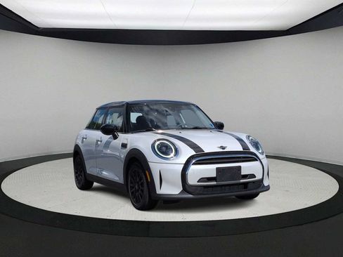 Certified 2024 MINI Cooper 4-Door Hardtop FWD image 2