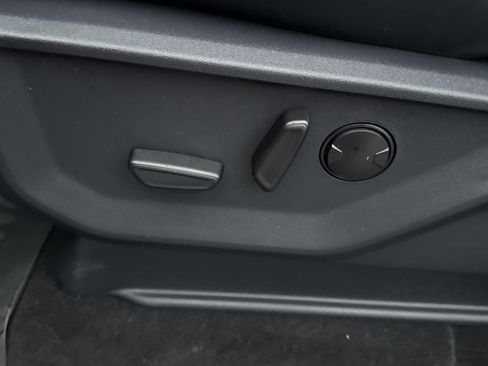 New 2025 Ford Expedition Platinum w/ Driver's Package image 10