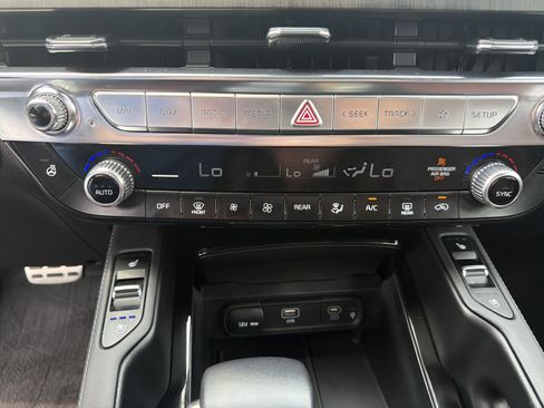 Used 2023 Kia Telluride SX AWD/4WD image 36