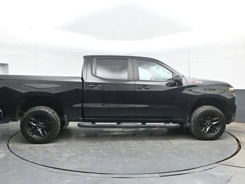 Used 2020 Chevrolet Silverado 1500 LT Trail Boss AWD/4WD image 15