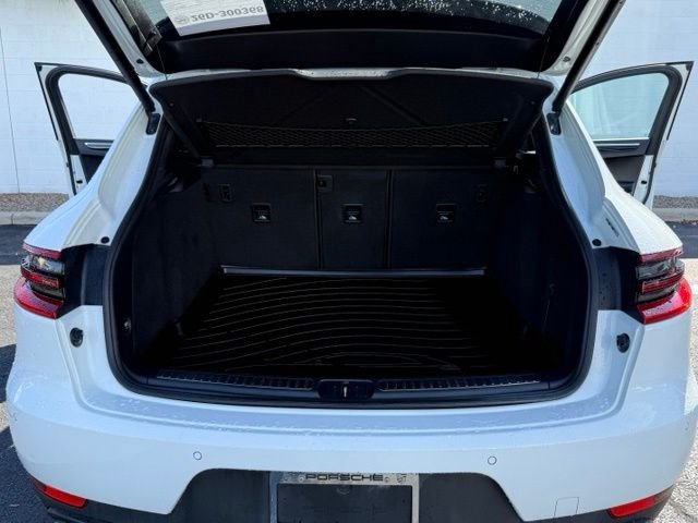 Used 2015 Porsche Macan S AWD/4WD image 25