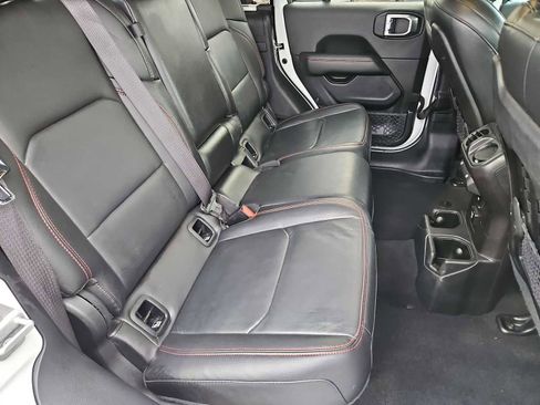Used 2020 Jeep Gladiator Rubicon image 19