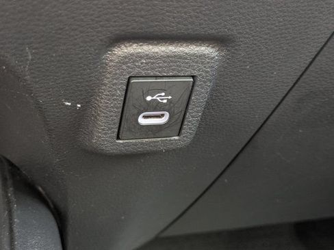 Used 2025 Toyota Corolla LE FWD image 28
