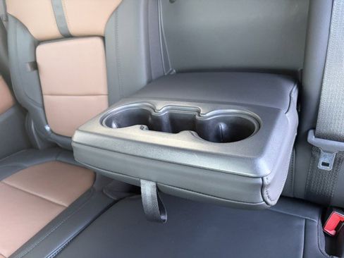 Used 2020 Chevrolet Silverado 2500 High Country w/ Technology Package image 19