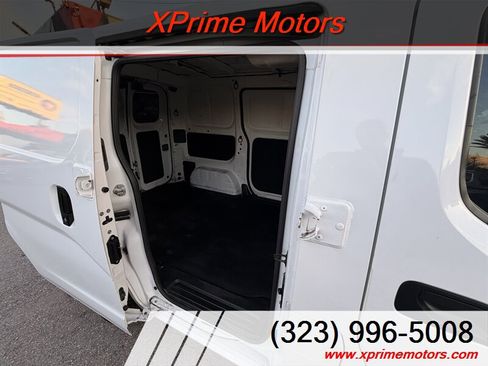 Used 2021 Nissan NV200 SV w/ Back Door Glass Package image 22