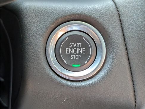 Used 2024 Chevrolet Suburban High Country AWD/4WD image 30