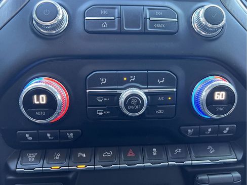 Used 2020 GMC Sierra 2500 Denali w/ Denali Ultimate Package image 30