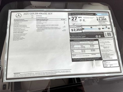 New 2025 Mercedes-Benz GLB 250 4MATIC image 17
