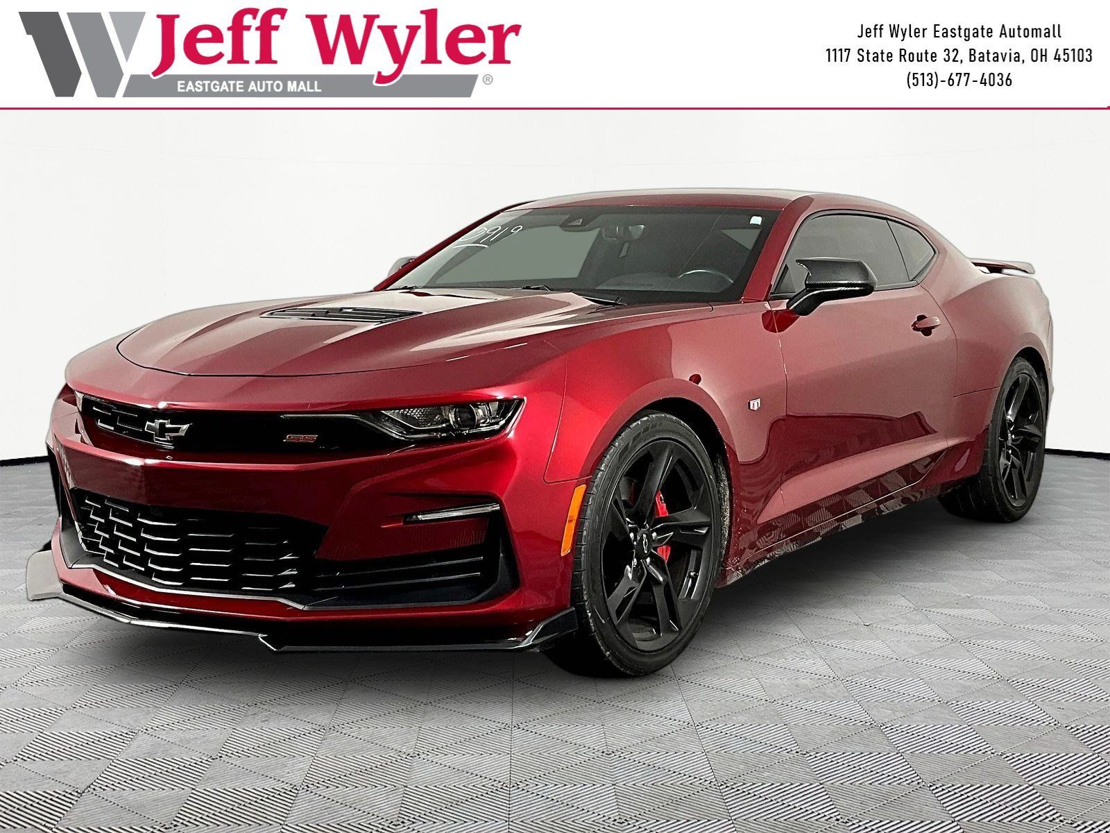 Used 2021 Chevrolet Camaro SS RWD image 1