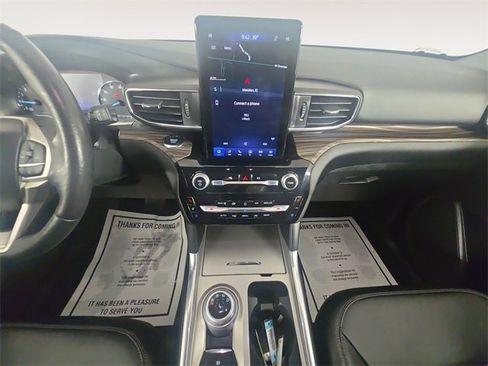 Certified 2023 Ford Explorer Limited w/ Limited Technology Package image 11