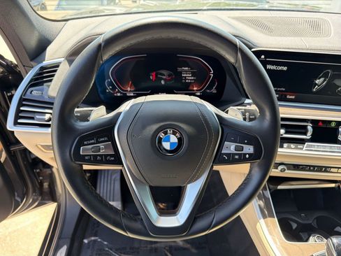 Used 2022 BMW X5 sDrive40i w/ Premium Package RWD image 16