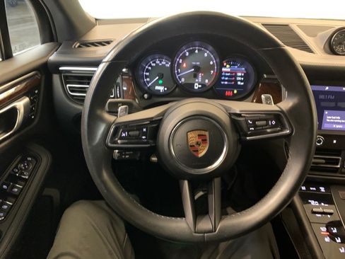 Used 2022 Porsche Macan S AWD/4WD image 25