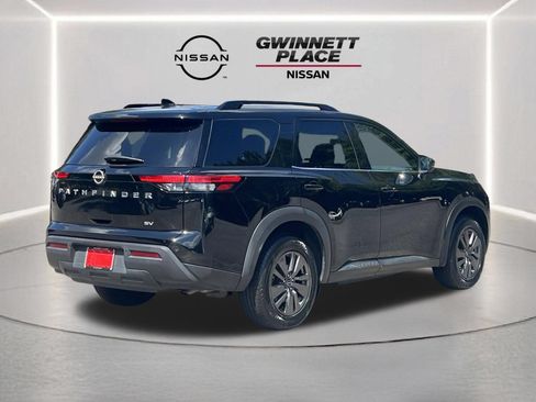 Used 2024 Nissan Pathfinder SV FWD image 26
