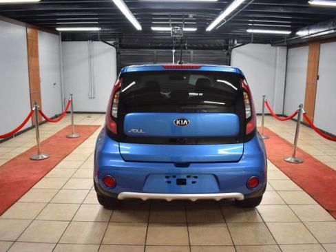 Used 2017 Kia Soul + w/ Designer's Package image 6