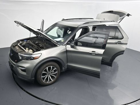 Used 2020 Ford Explorer ST w/ Premium Technology Package AWD/4WD image 34