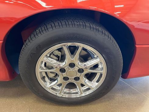 Used 2002 Chevrolet Camaro Z28 w/ Preferred Equipment Group image 82