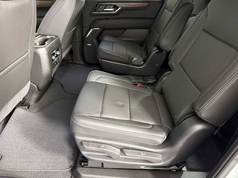 New 2026 GMC Yukon XL Denali w/ Denali Reserve Package AWD/4WD image 22
