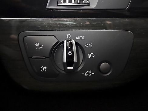 Used 2017 Audi Q7 3.0T Premium Plus w/ Premium Plus Package image 26