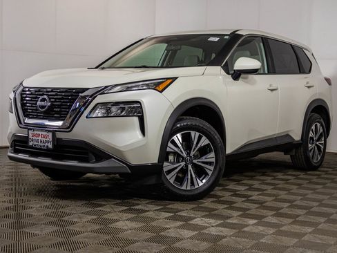 Used 2023 Nissan Rogue SV image 54