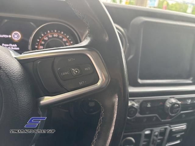 Used 2018 Jeep Wrangler Unlimited Sahara AWD/4WD image 29