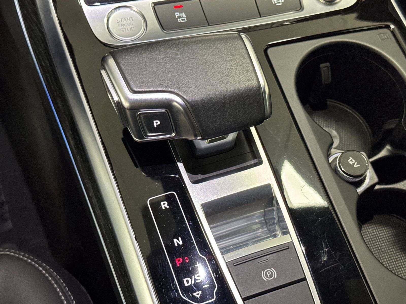 Used 2020 Audi Q8 Premium Plus w/ Premium Plus Package AWD/4WD image 21