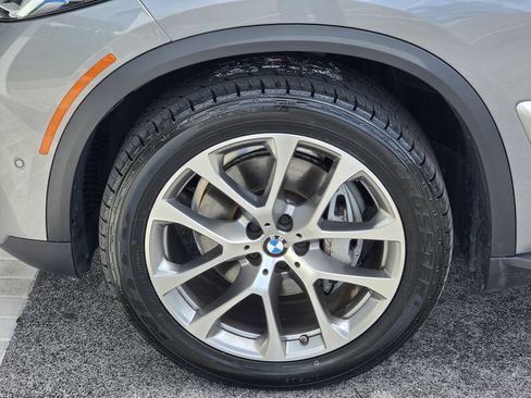 Used 2024 BMW X5 sDrive40i w/ Premium Package RWD image 6