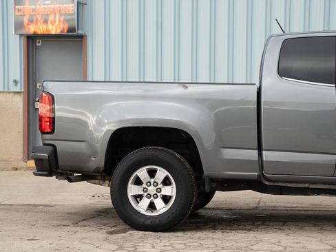 Used 2020 Chevrolet Colorado W/T w/ WT Convenience Package image 12