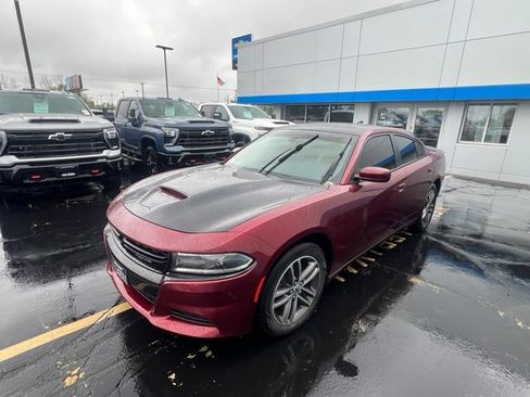 Used 2018 Dodge Charger GT AWD/4WD image 2