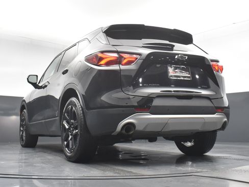 Used 2020 Chevrolet Blazer LT AWD/4WD image 25