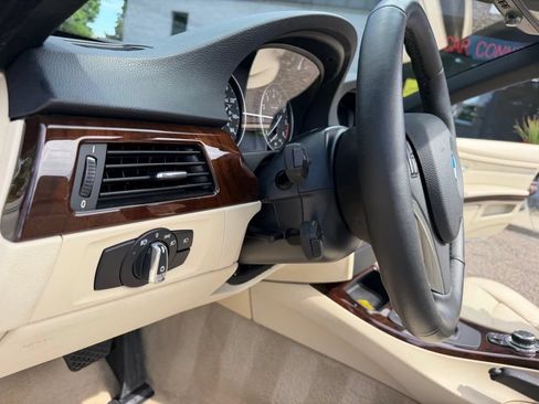 Used 2012 BMW 328i Convertible RWD image 58