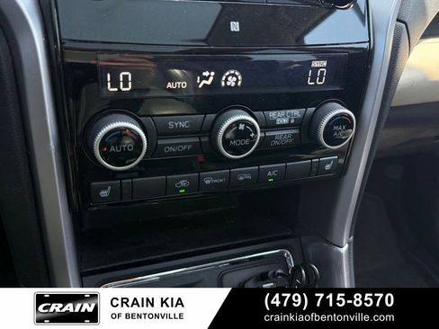 Used 2020 Subaru Ascent Limited w/ Technology Package AWD/4WD image 16