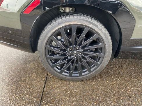 Used 2024 Hyundai Santa Fe Calligraphy image 7