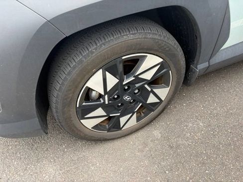 Used 2024 Hyundai Kona SEL FWD image 6