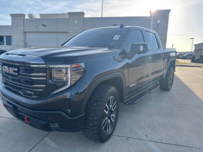 Used 2023 GMC Sierra 1500 AT4 w/ Technology Package